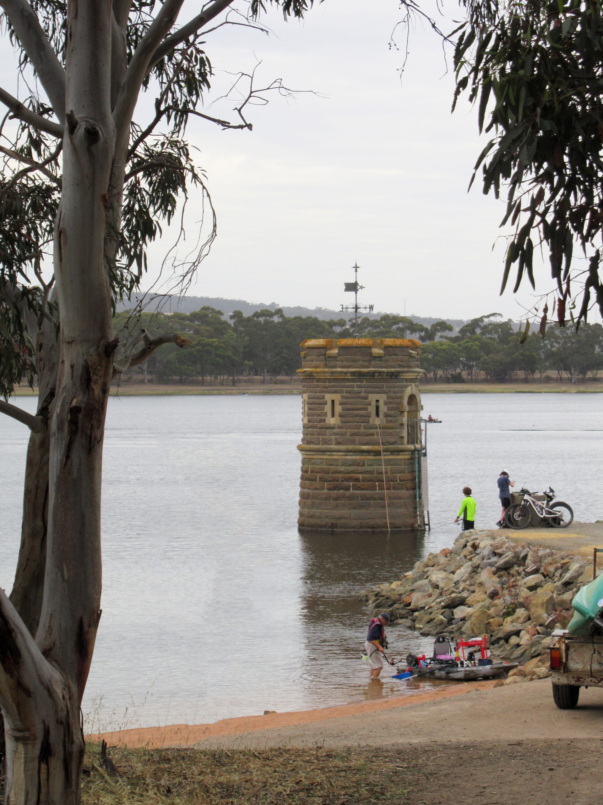Passing the dam wall tower at Happy Valley Reservoir
